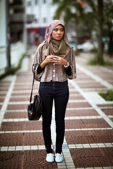 Tips Hijab Buat Si Tomboy  Sikumu