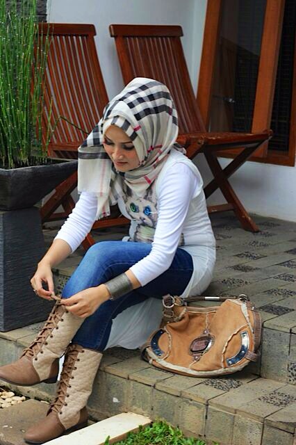 high boots with hijab