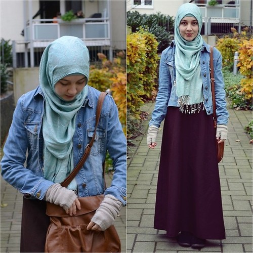jeans hijab street inspiration