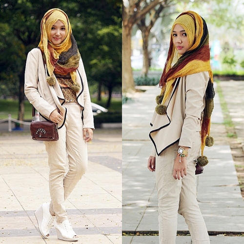 yellow-and-brown-Hijab-Street pashmina